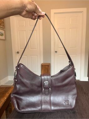 Leather Hobo Shoulder Bag in Dark Burgundy